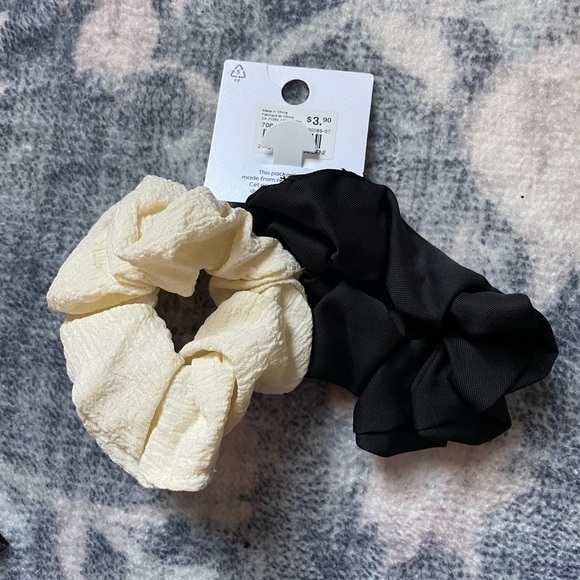 ARDENE 5 pack hair accessories - Picture 5 of 6